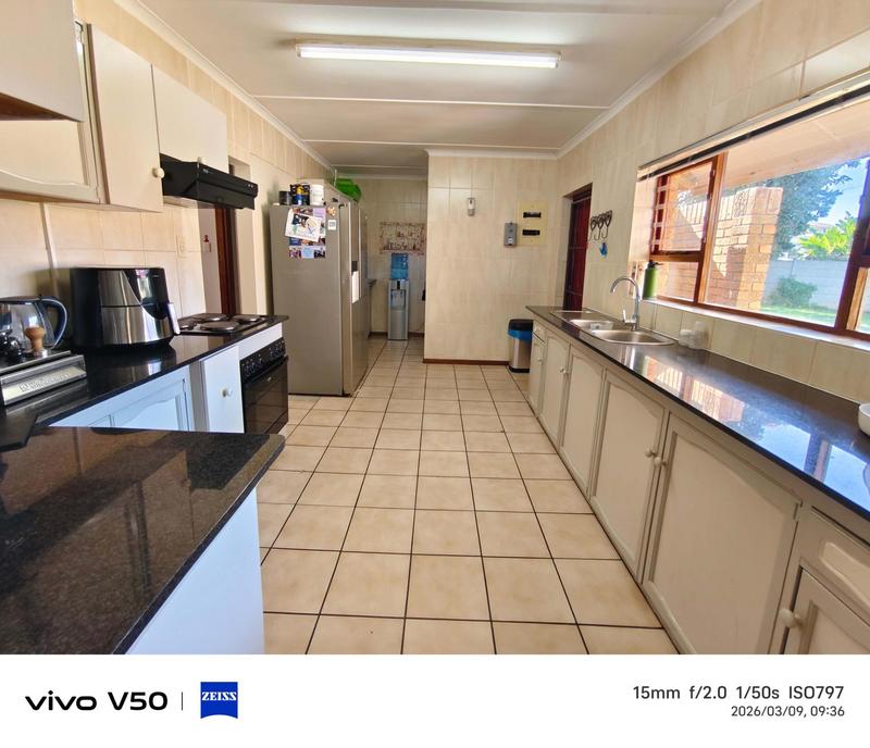 4 Bedroom Property for Sale in Hartenbos Western Cape